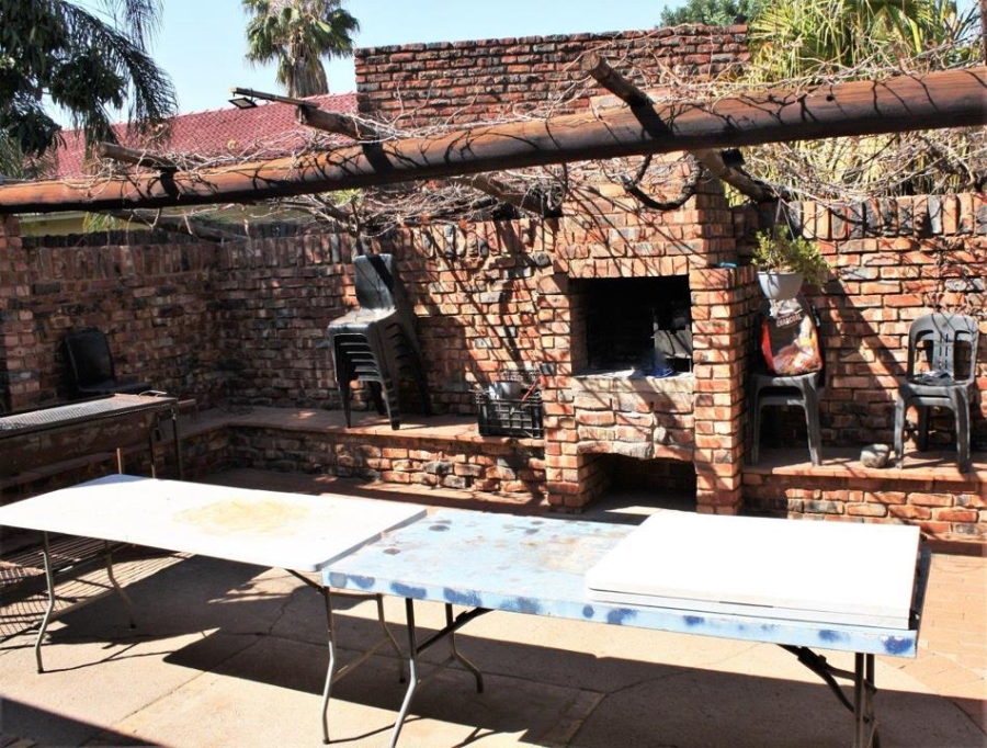 3 Bedroom Property for Sale in Hillcrest Northern Cape